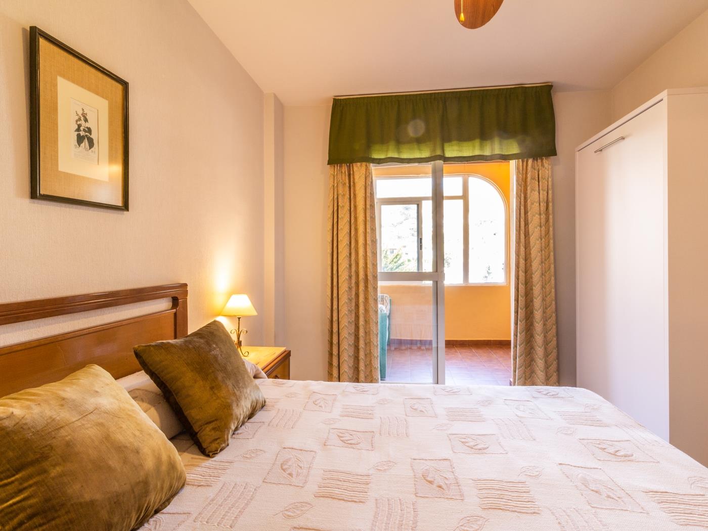 Apto Jardines de Mariote. Appartement à la plage de San Cristobal avec wifi. à Almuñécar