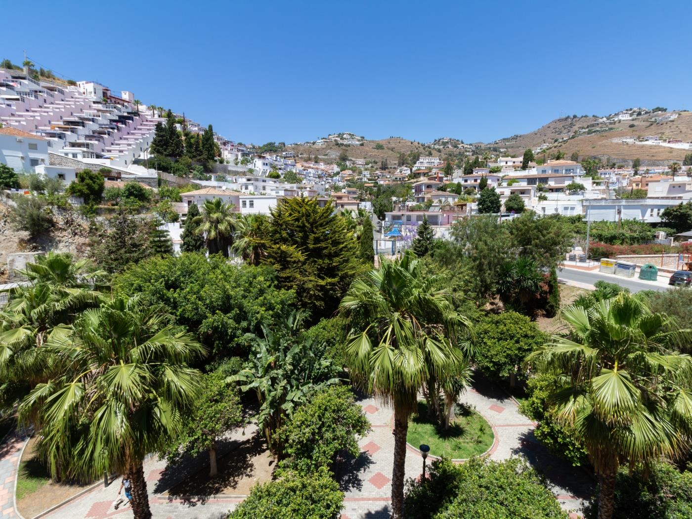 Apto Jardines de Mariote. Appartement à la plage de San Cristobal avec wifi. à Almuñécar