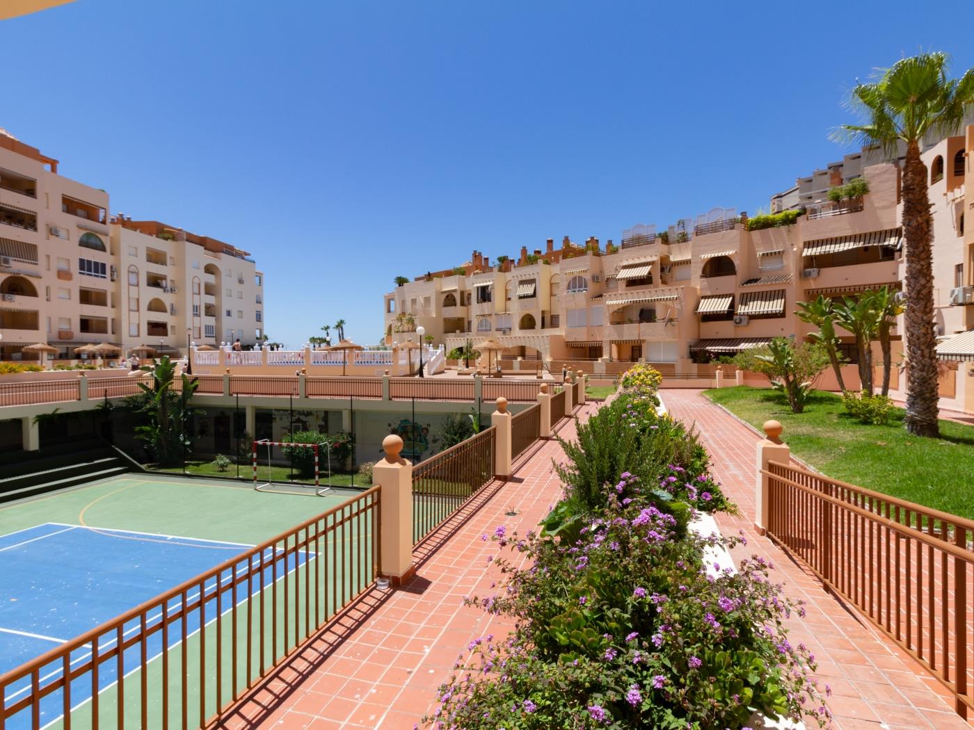 Apto Jardines de Mariote. Appartement à la plage de San Cristobal avec wifi. à Almuñécar