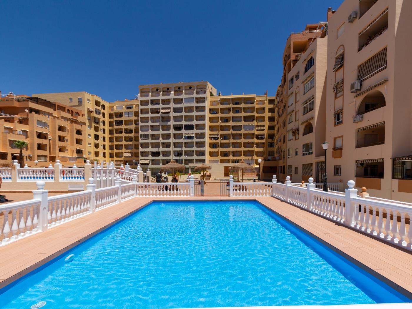 Apto Jardines de Mariote. Appartement à la plage de San Cristobal avec wifi. à Almuñécar