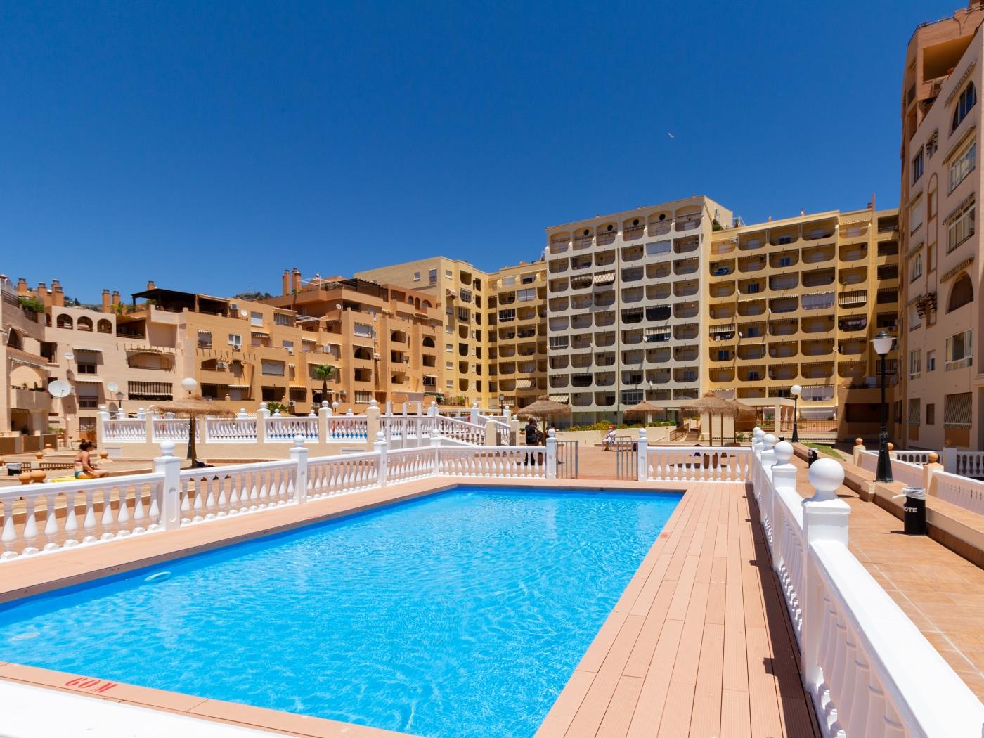 Apto Jardines de Mariote. Appartement à la plage de San Cristobal avec wifi. à Almuñécar