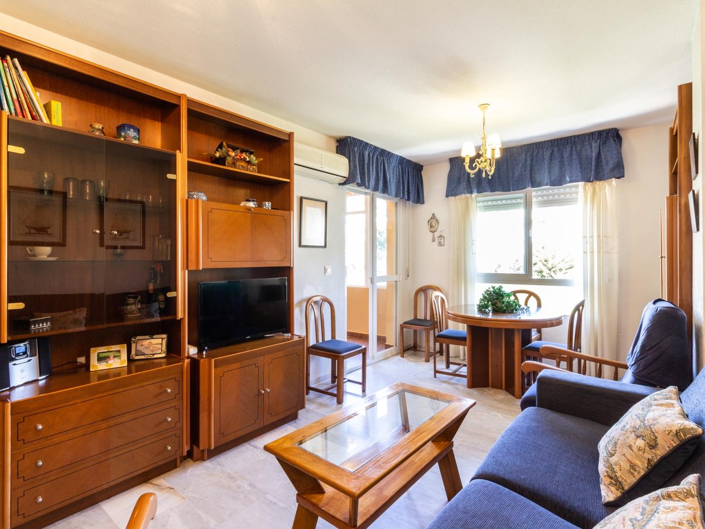 Apto Jardines de Mariote. Appartement à la plage de San Cristobal avec wifi. à Almuñécar
