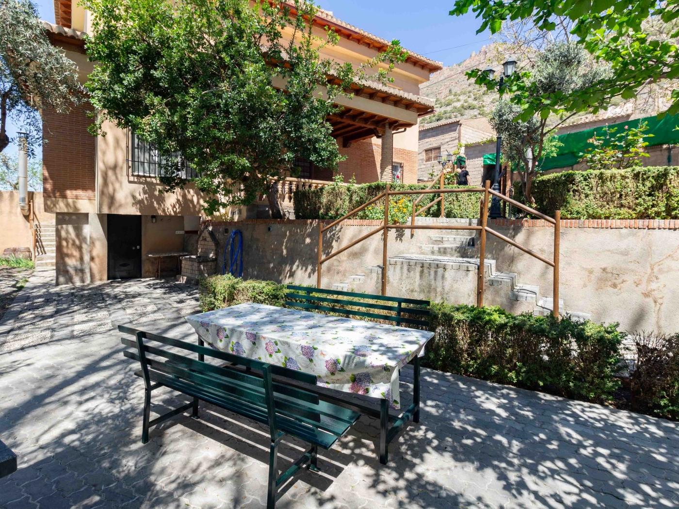 Casa Rosa del Romeral in Nigüelas