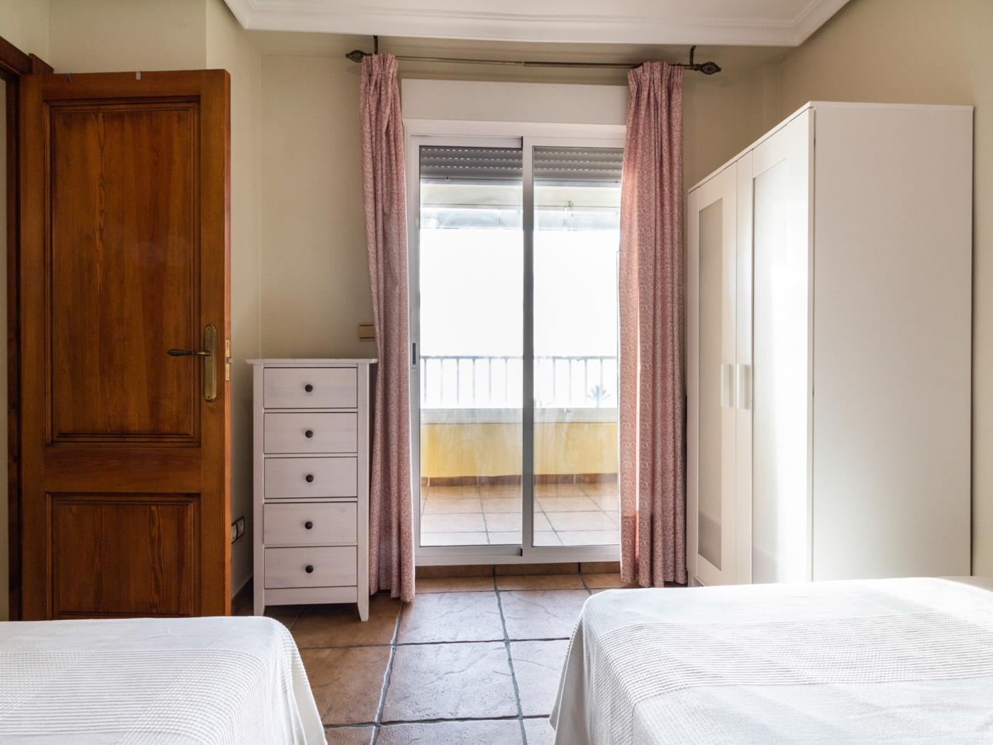 Apto Mayorazgo II. Apartamento con terraza en Salobreña