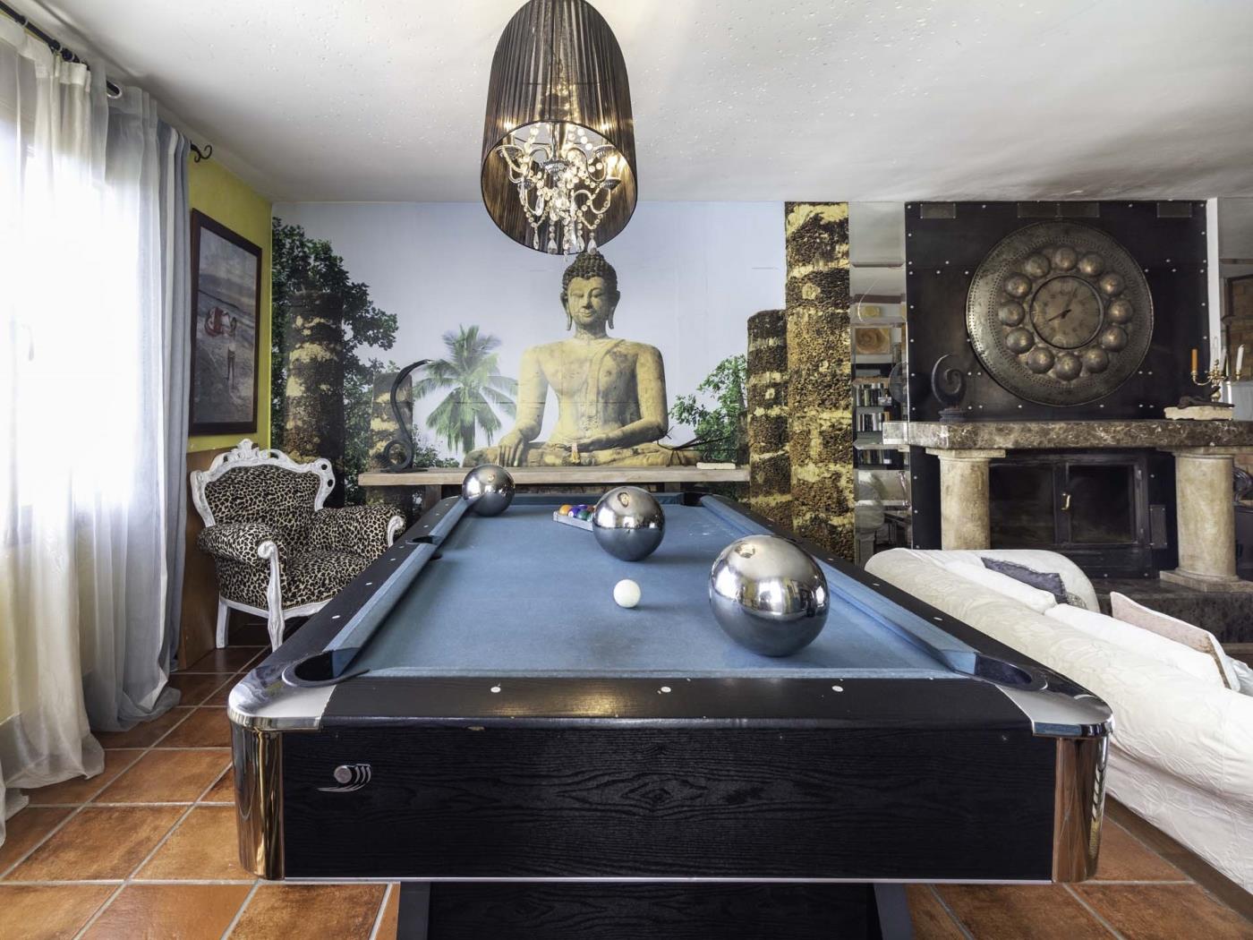 Beautiful house with pool, garden and wifi in Padul