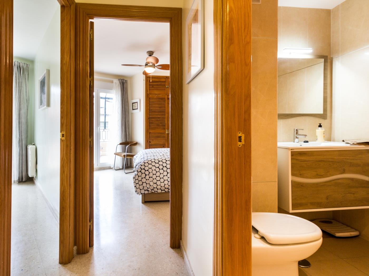 Apto Paseo del Salón. Penthouse central avec une grande terrasse. à Granada