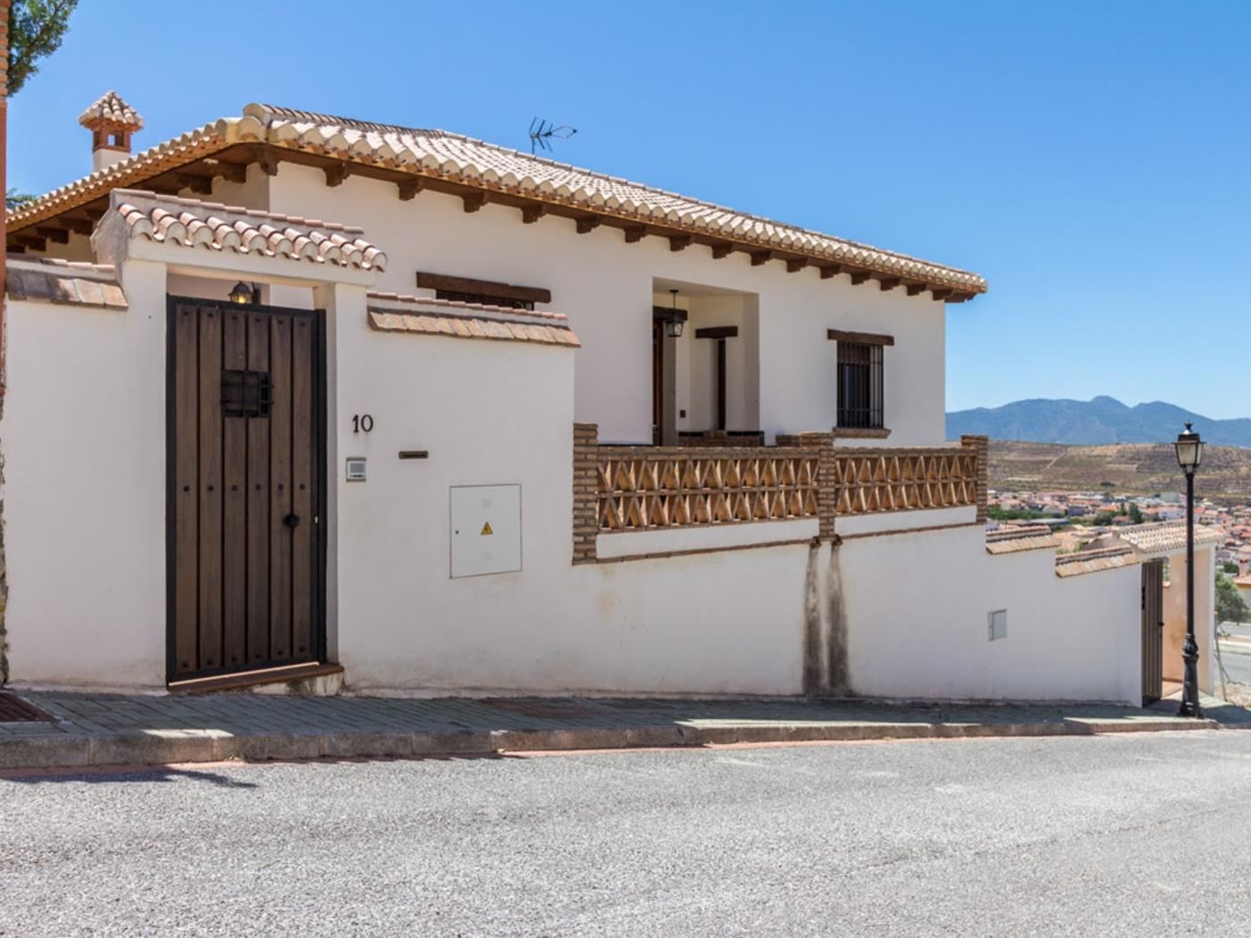 Superbe maison avec vue, piscine et terrasse à Dúrcal