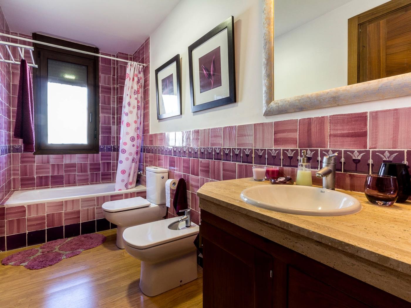 Magnificent house with pool, garden and views in Saleres