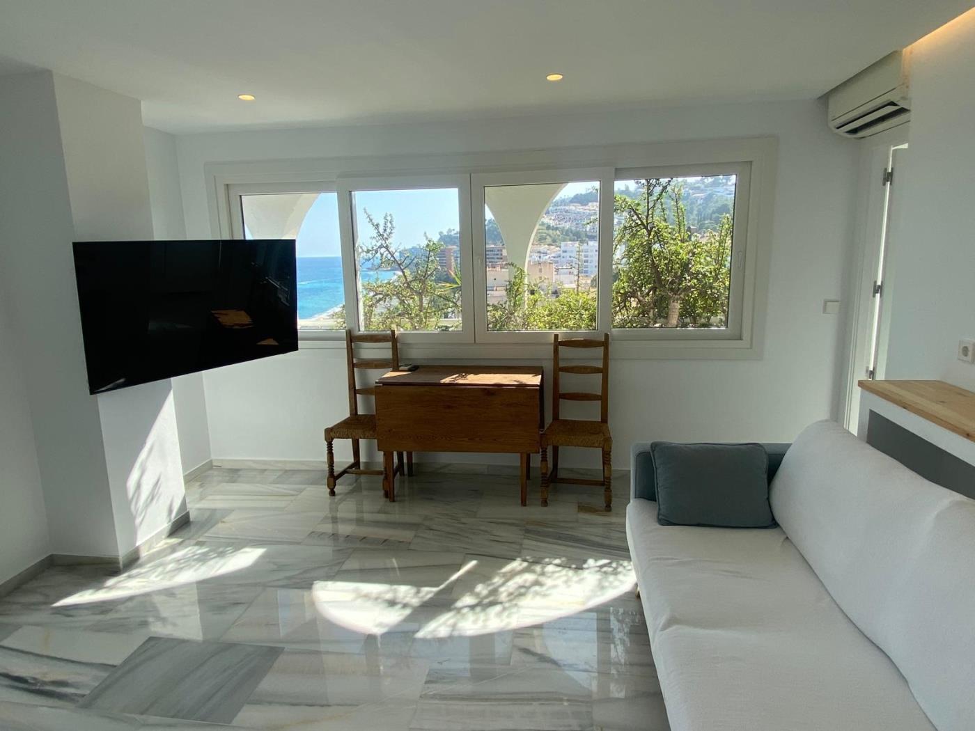 Apto. Velilla. Schöne Ferienwohnung mit Meerblick, Almuñecar. in Almuñécar
