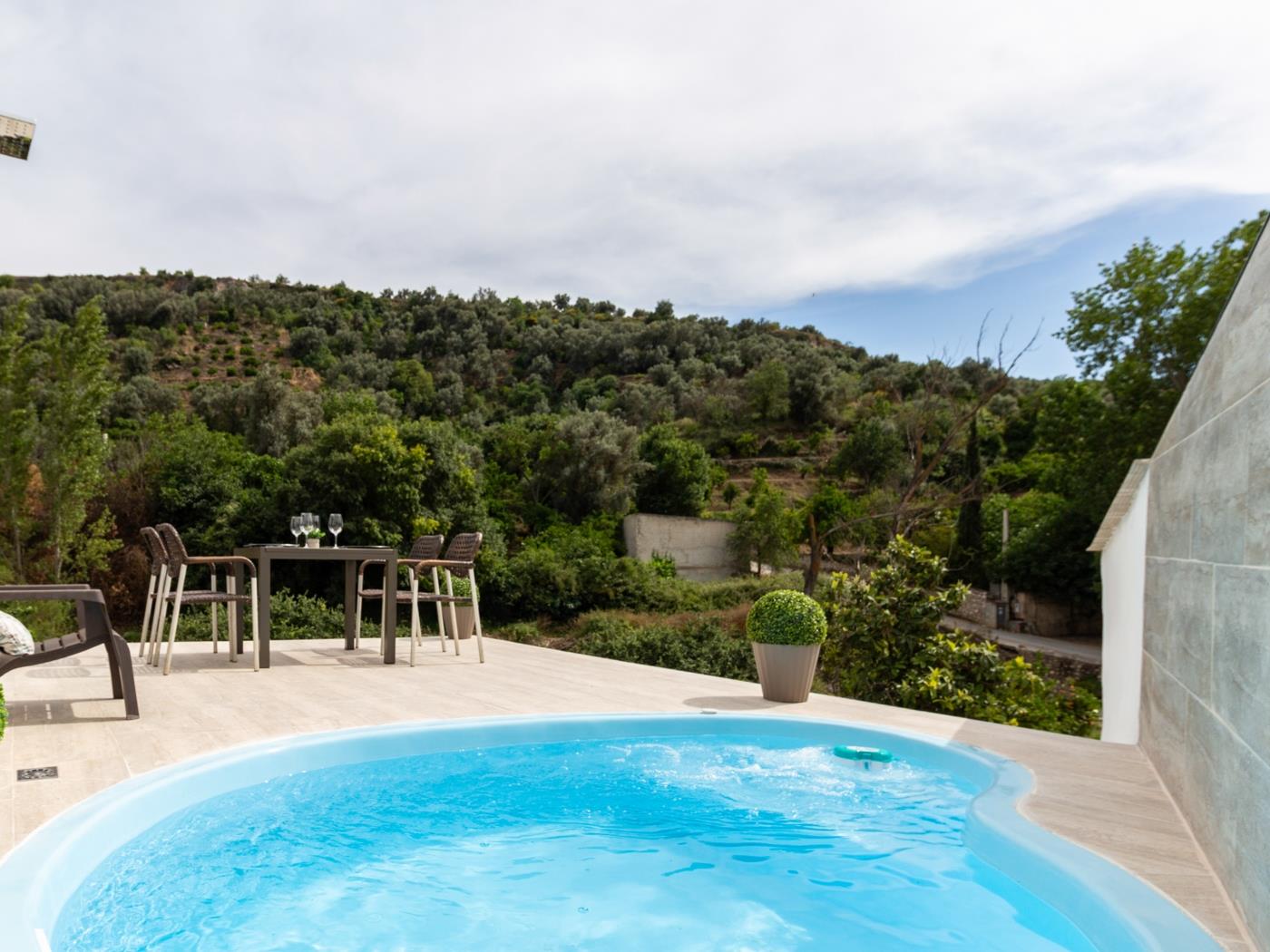 Casa del Rio .en Saleres