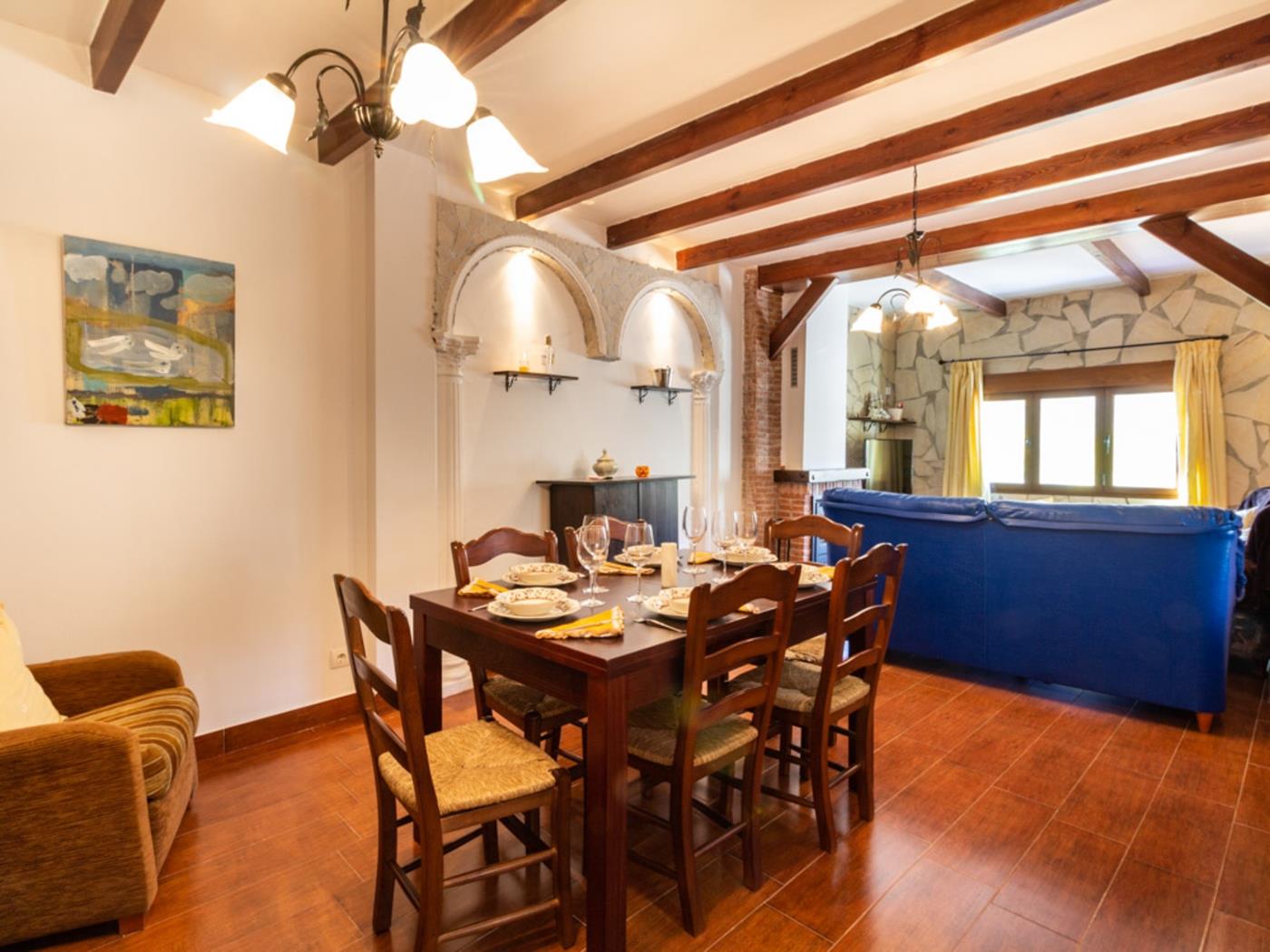 Casa del Rio .en Saleres