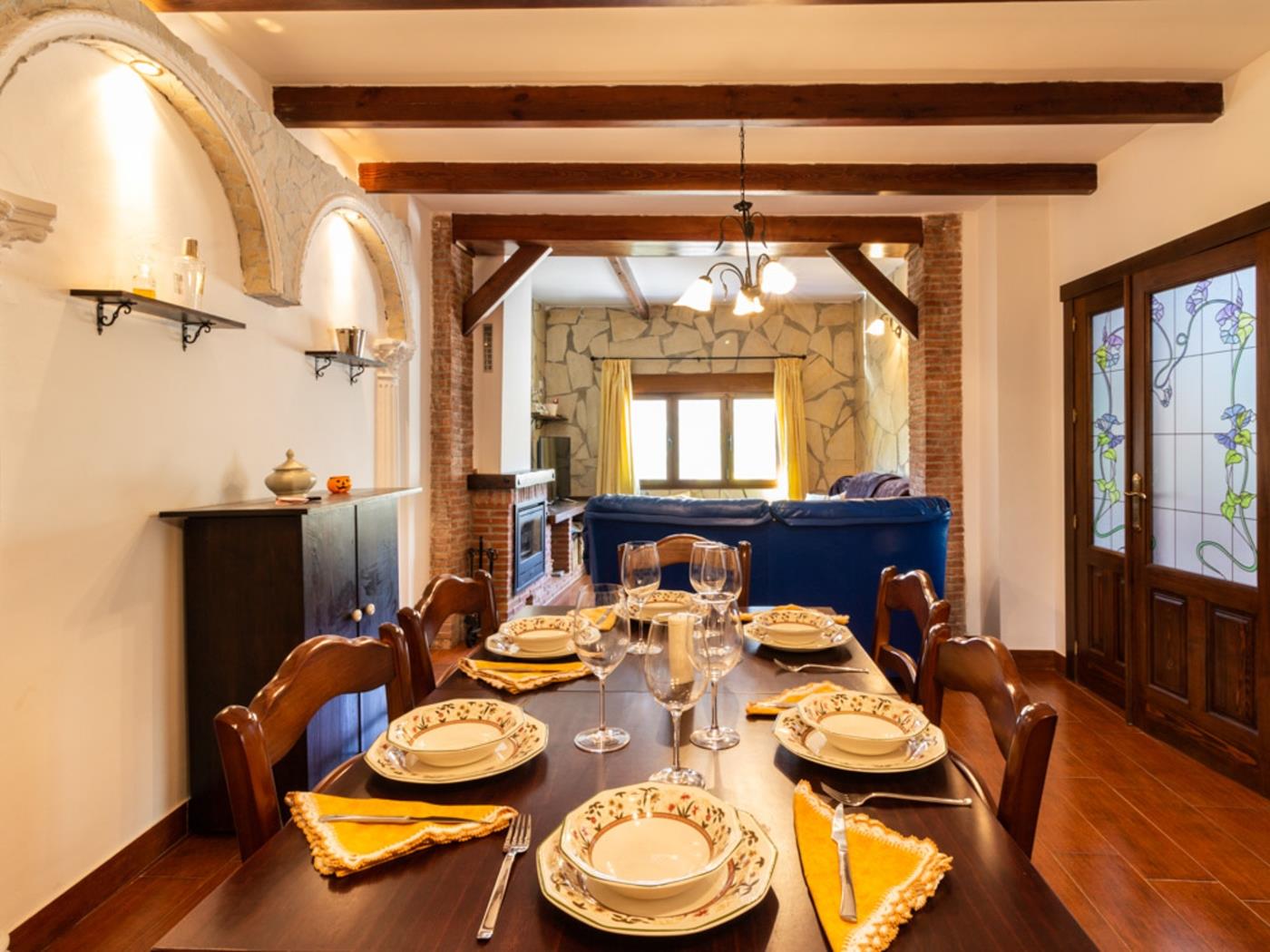 Casa del Rio .en Saleres