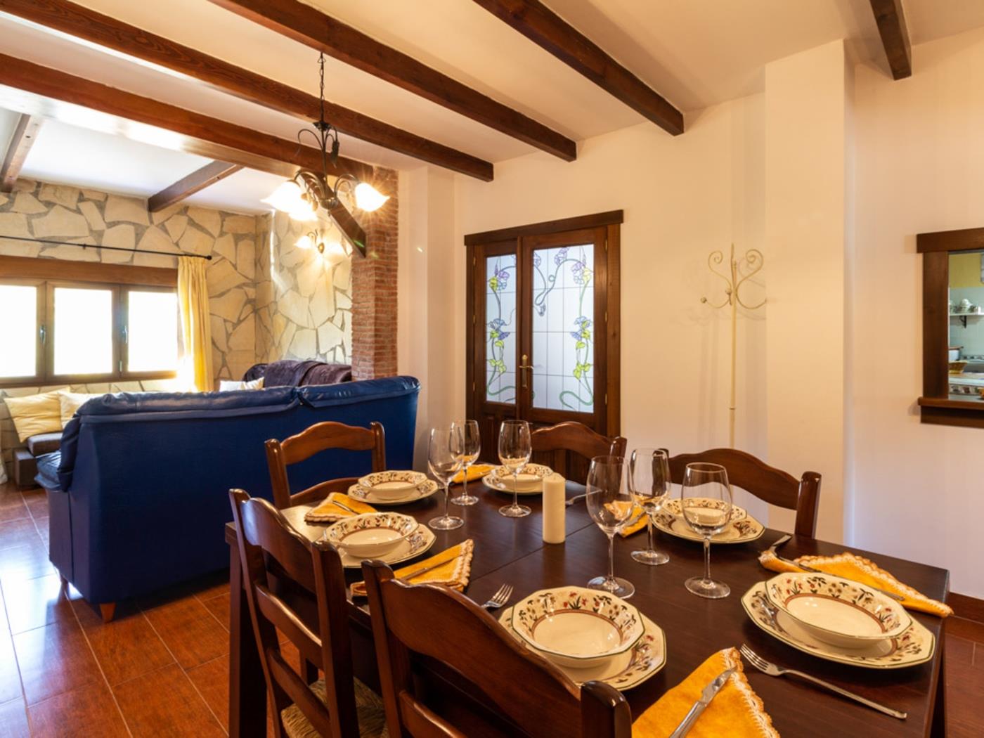 Casa del Rio .en Saleres