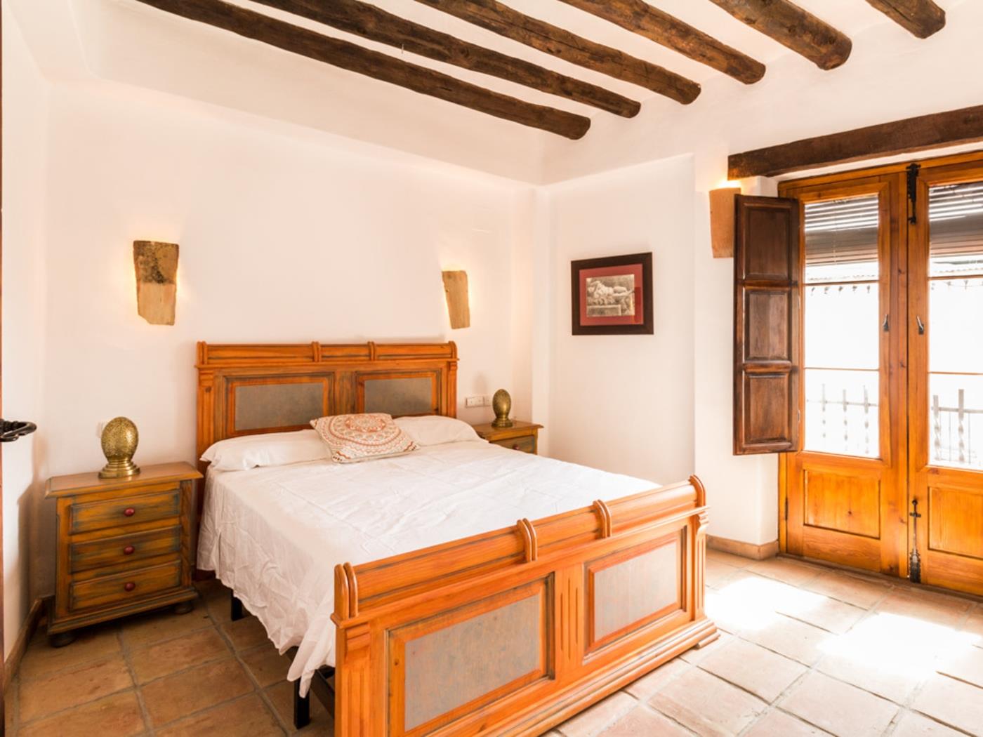 Schönes andalusisches Haus mit Pool und Grill. in Pinos del Valle