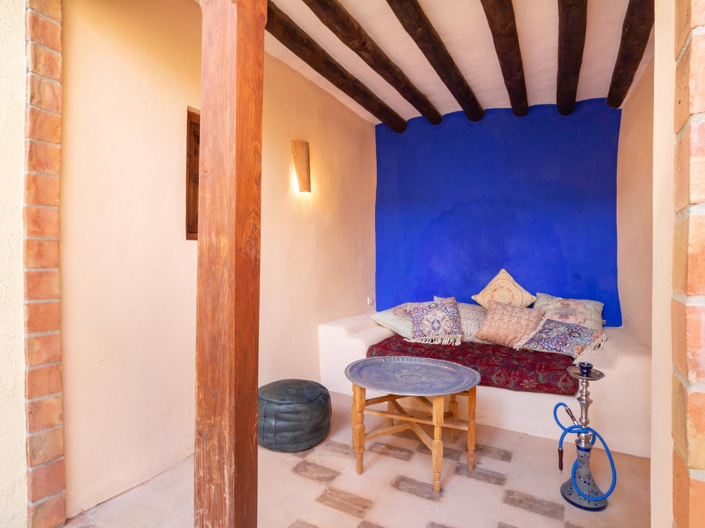 Schönes andalusisches Haus mit Pool und Grill. in Pinos del Valle