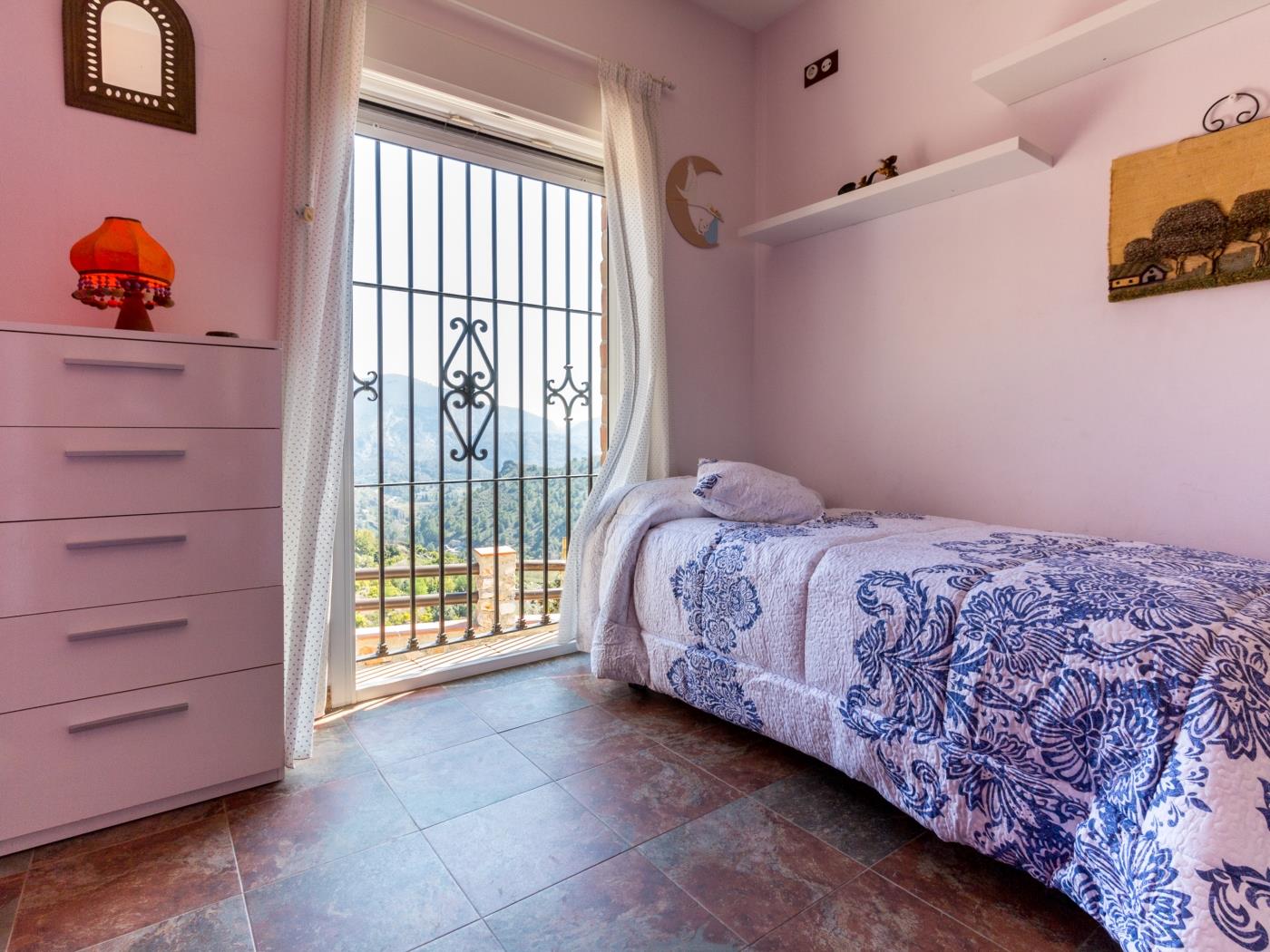 Cortijo Del Aire .en Los Guájares