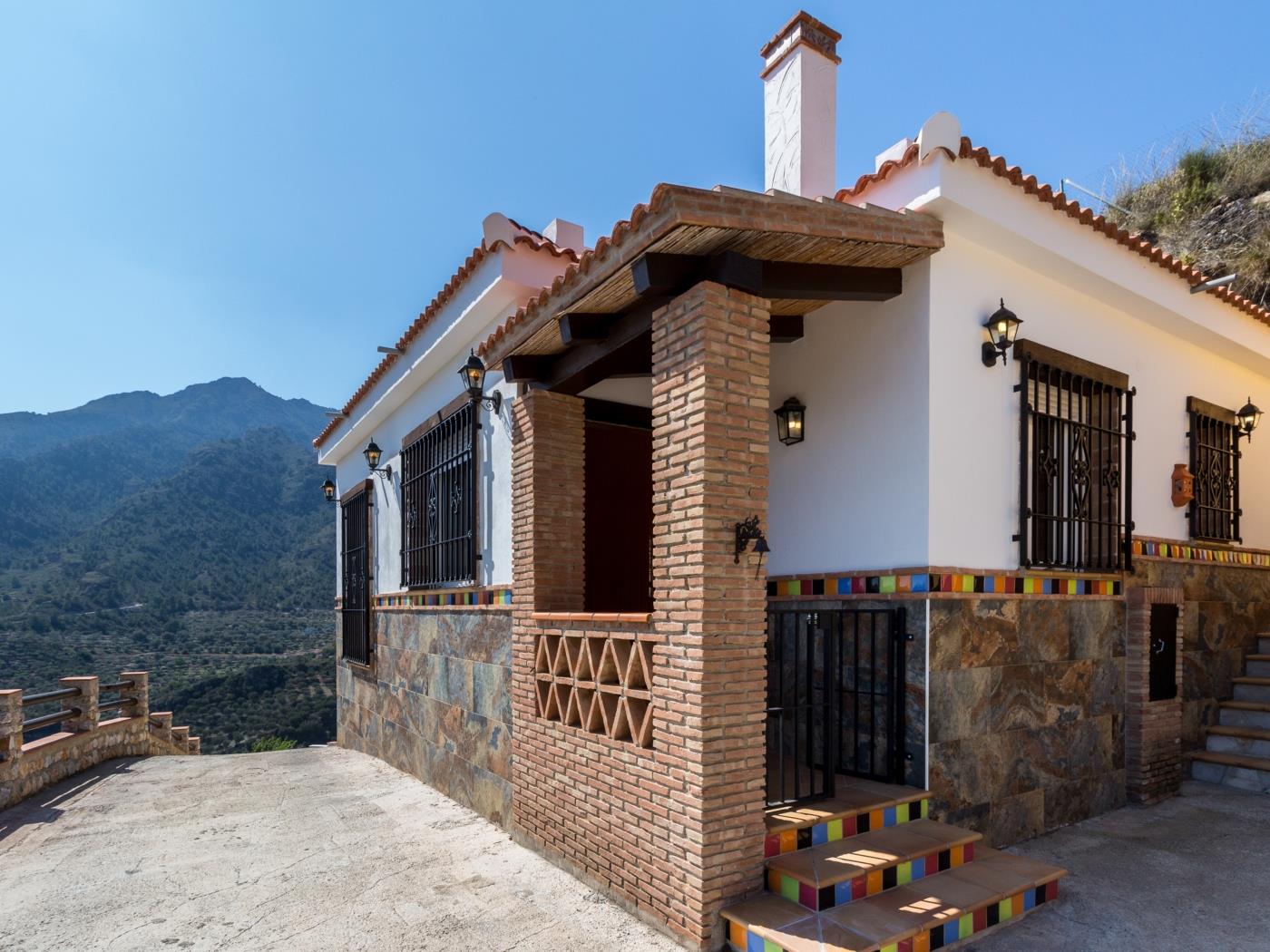 Cortijo Del Aire .en Los Guájares