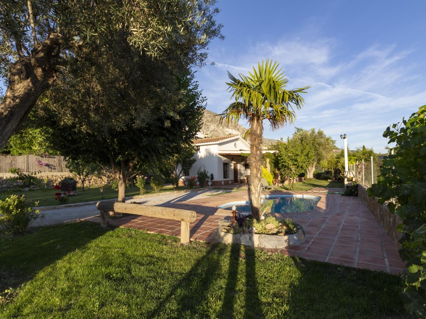 Cortijo Maritrini in Dúrcal