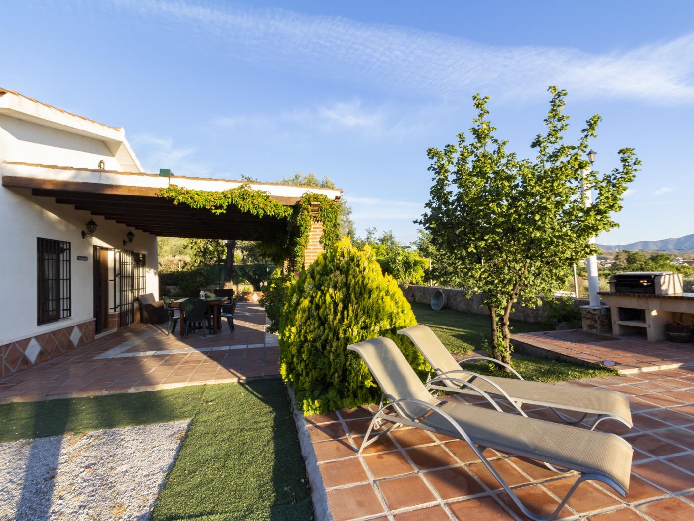 Cortijo Maritrini in Dúrcal