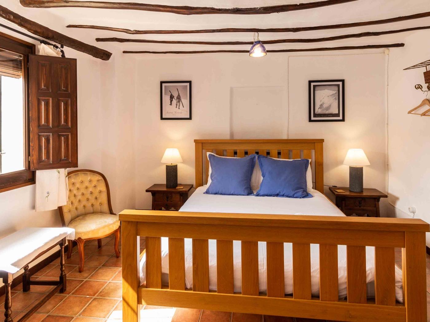 Cortijo Mirasol in Santa Cruz de Comercio