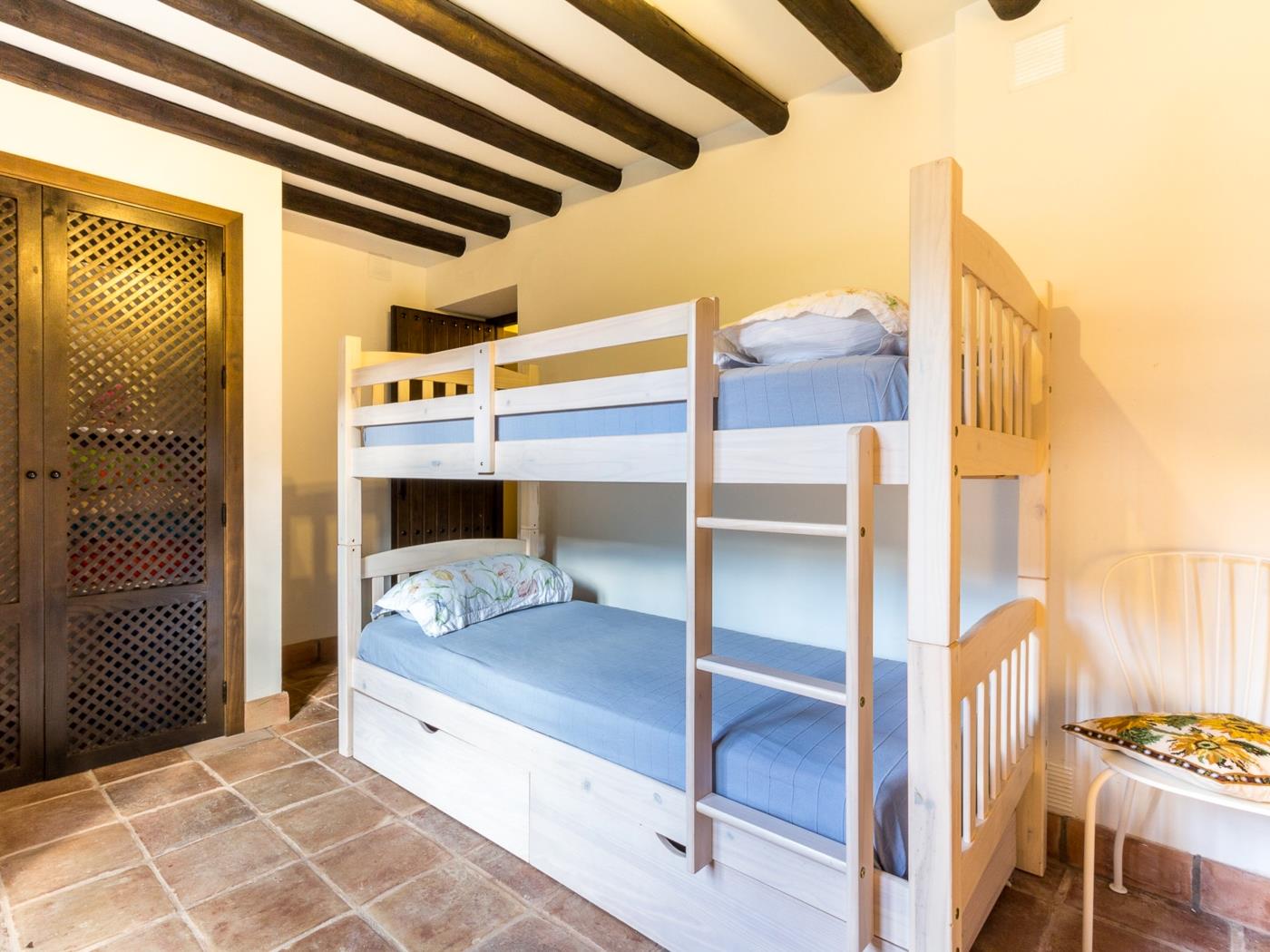 Wunderschöne, renovierte Mühle mit Swimmingpool in Los Guájares