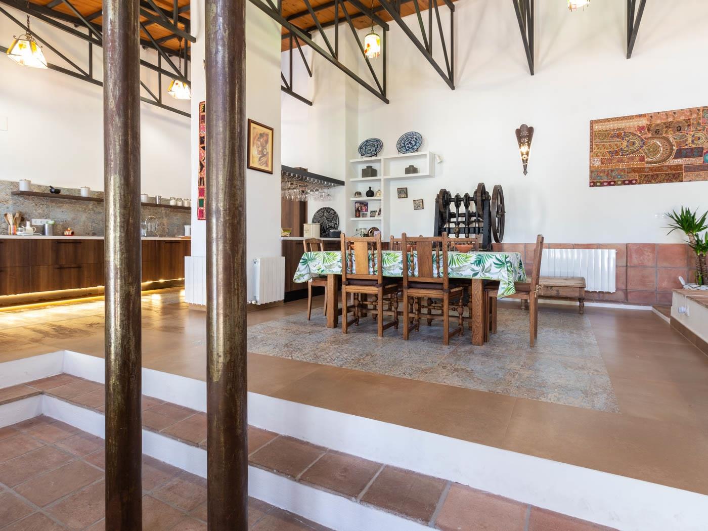 Wunderschöne, renovierte Mühle mit Swimmingpool in Los Guájares