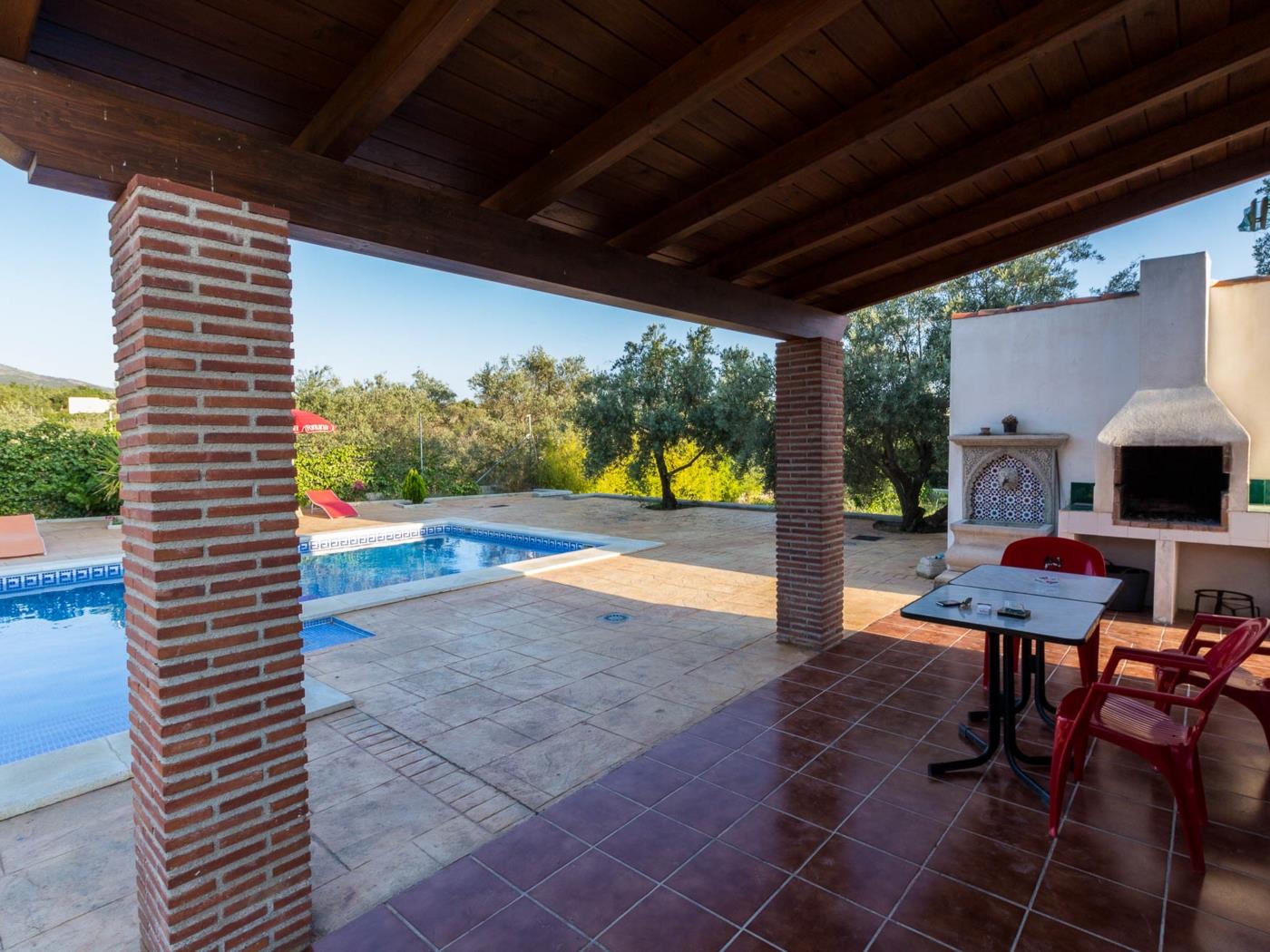 Cortijo Almanzor in Dúrcal