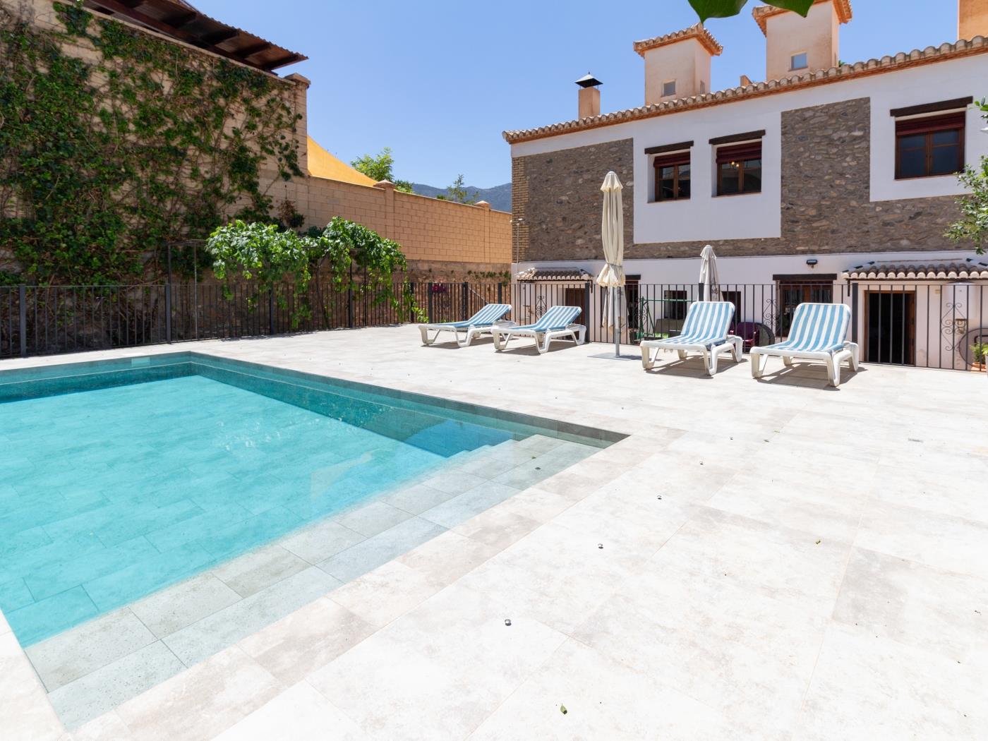 Casa Perla del Valle Casas in Melegís