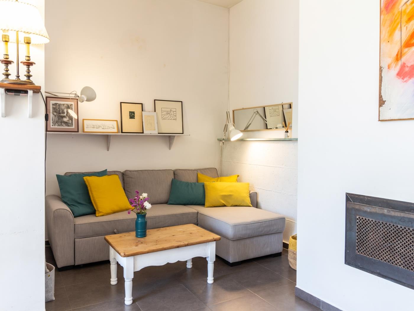 casa con piscina y sala de yoga privada en Nigüelas