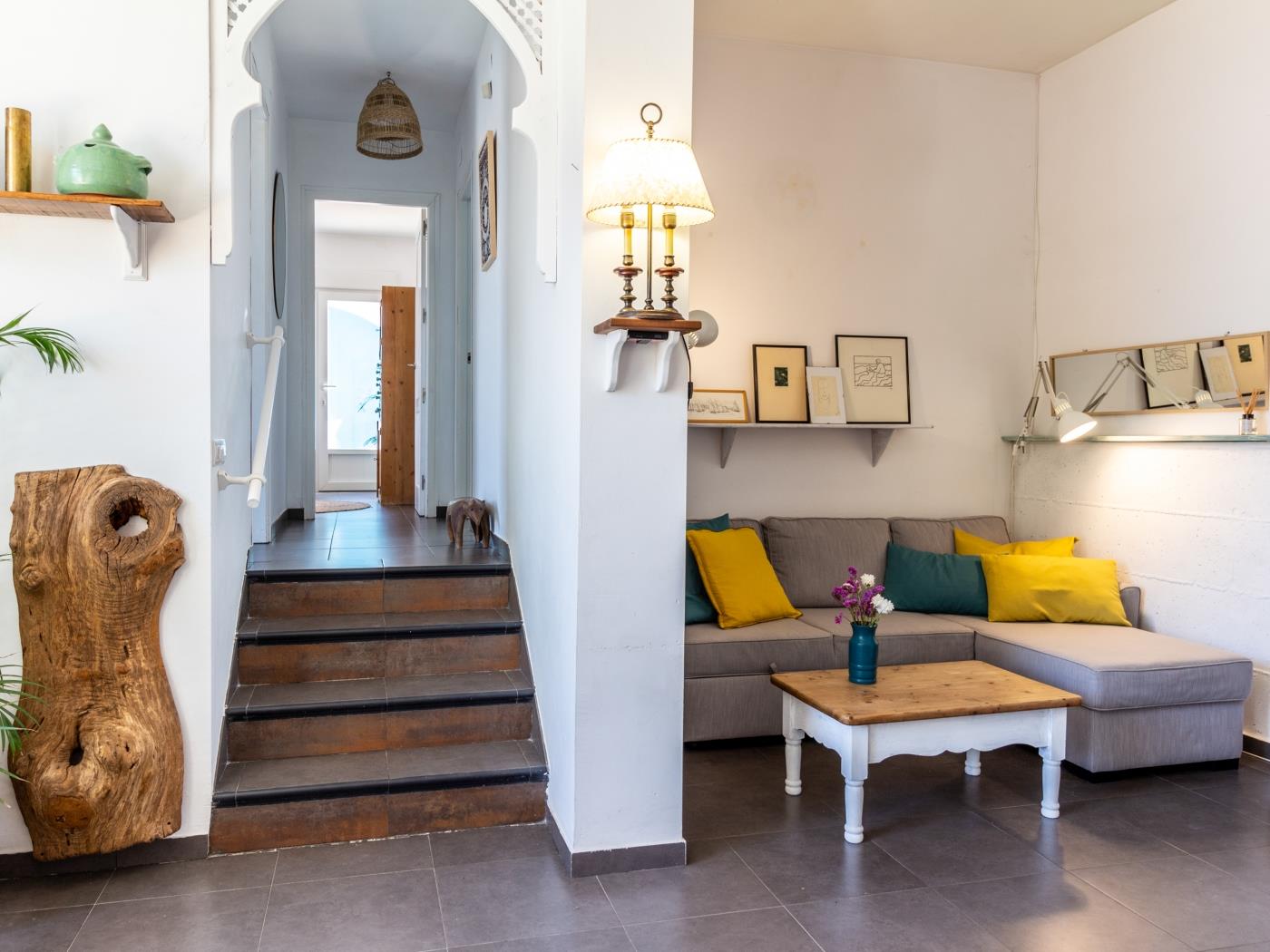 casa con piscina y sala de yoga privada en Nigüelas