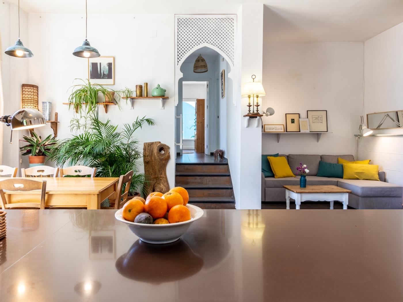 casa con piscina y sala de yoga privada en Nigüelas