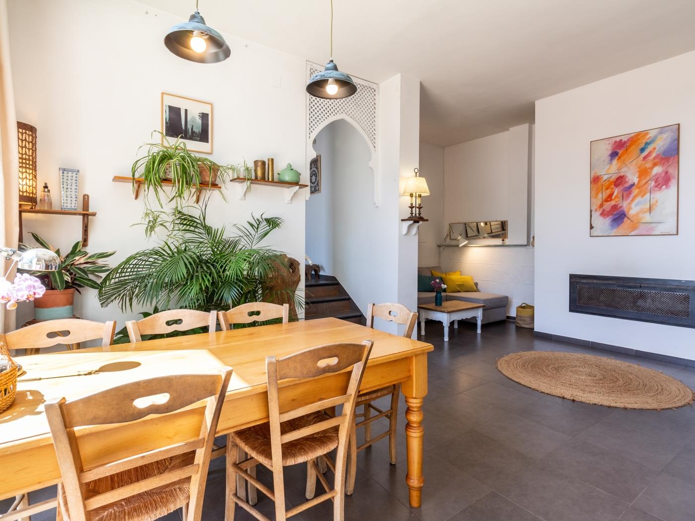 casa con piscina y sala de yoga privada en Nigüelas