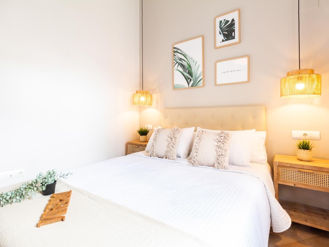 Apto Real Bajo Cartuja. Apartment mit privatem Patio und WLAN in Granada