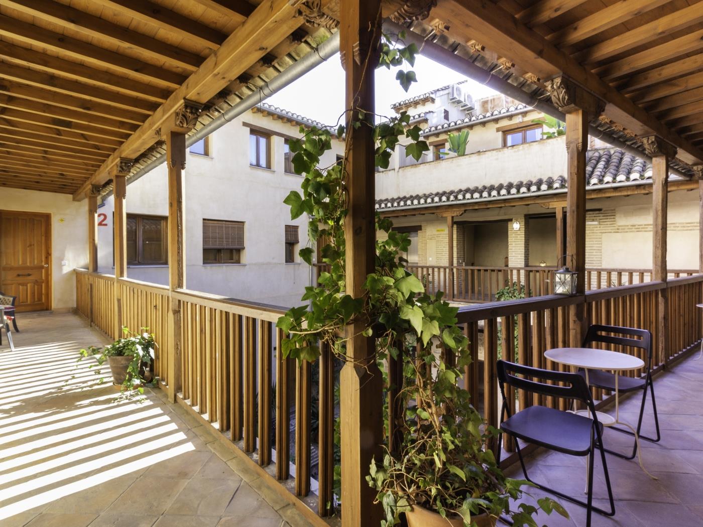 Apto Real Bajo Cartuja. Apartment mit privatem Patio und WLAN in Granada