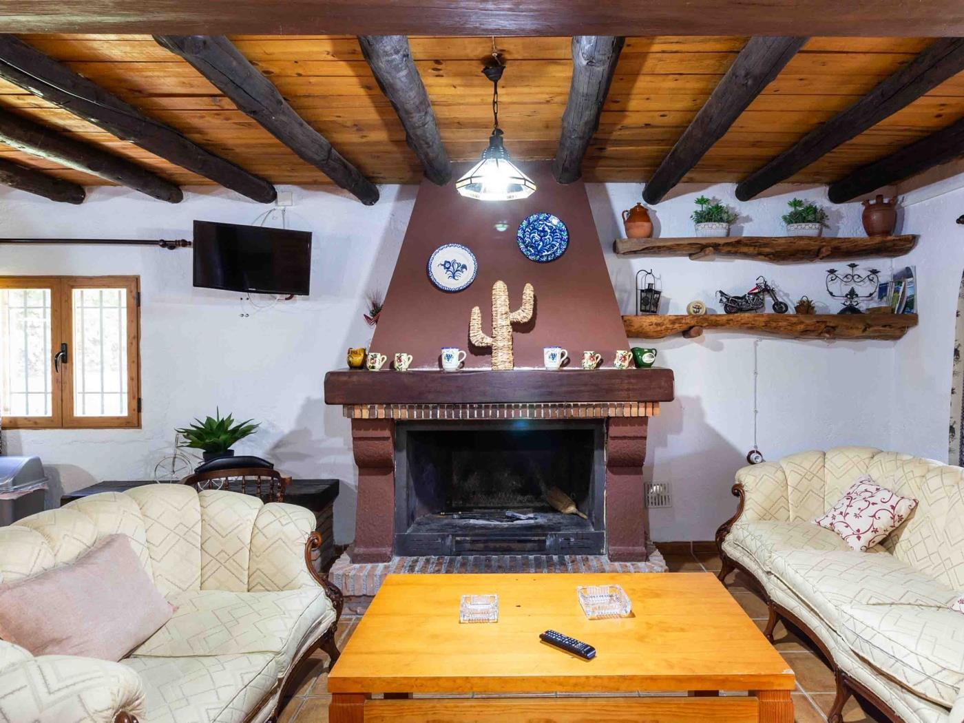 Rustikales Cortijo inmitten der Natur bei Conchar in Cónchar