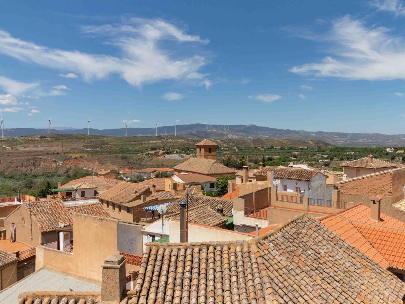Magnificent rustic house with pool, garden, and views in Acequias