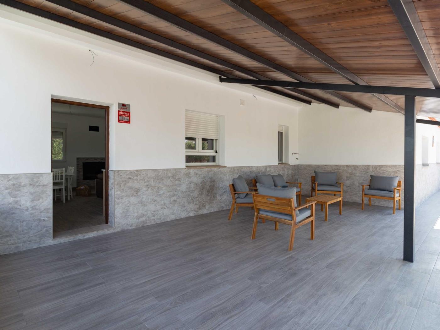 Cortijo mit Pool und Garten in Nigüelas in Nigüelas