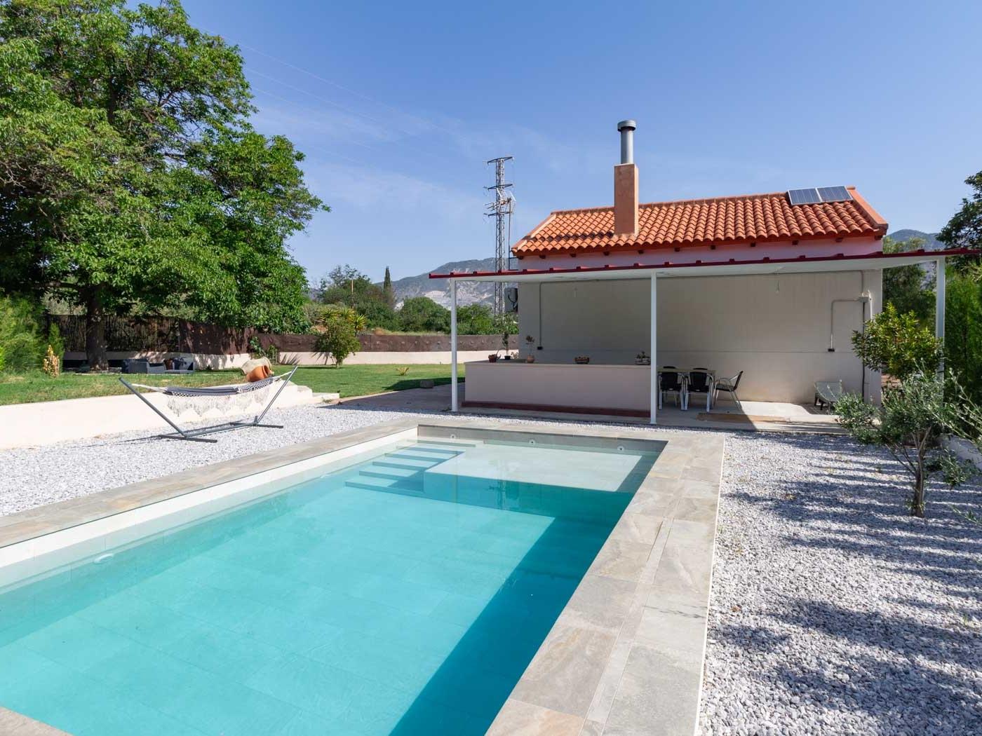 Bauernhaus mit Pool und Garten in Dúrcal