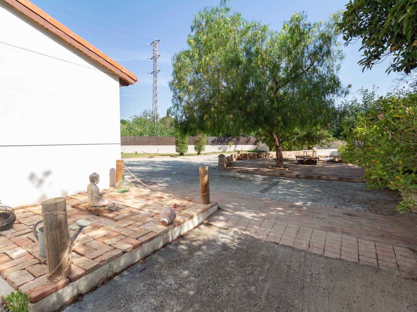Bauernhaus mit Pool und Garten in Dúrcal