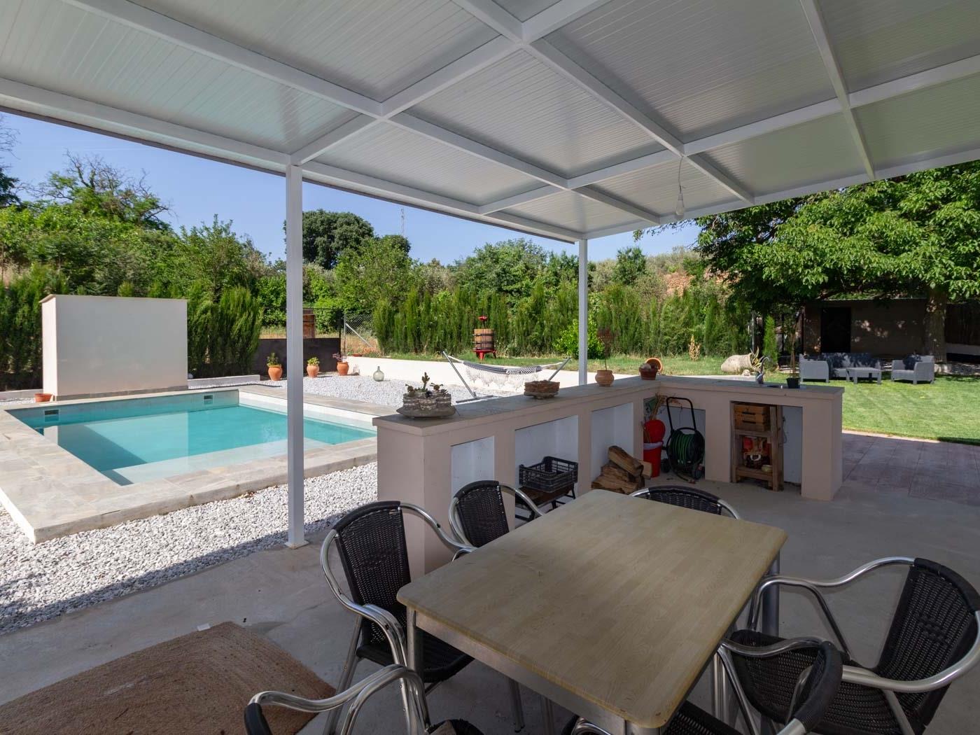 Bauernhaus mit Pool und Garten in Dúrcal