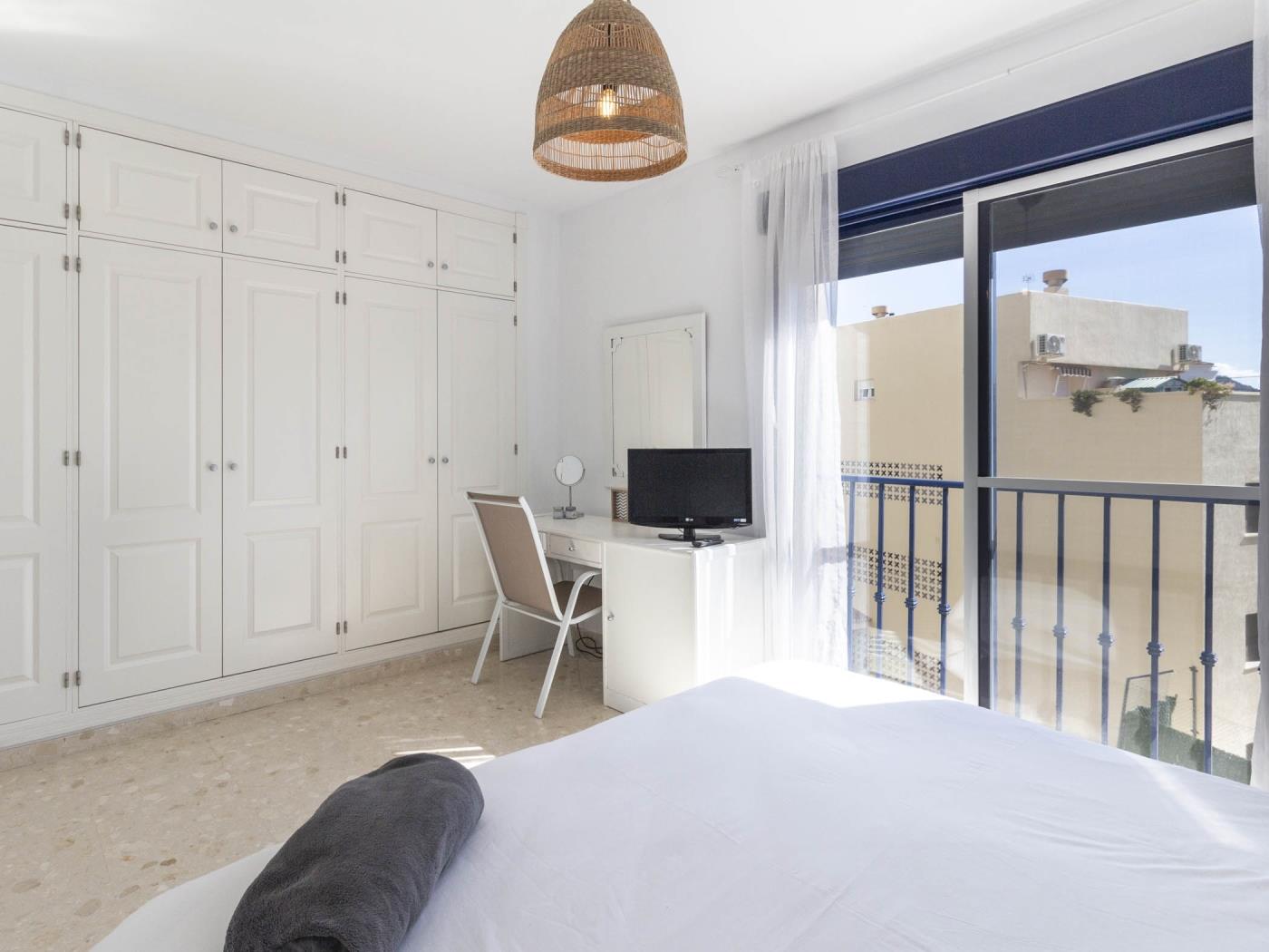 Charming duplex penthouse on the beach with terrace in Almuñecar