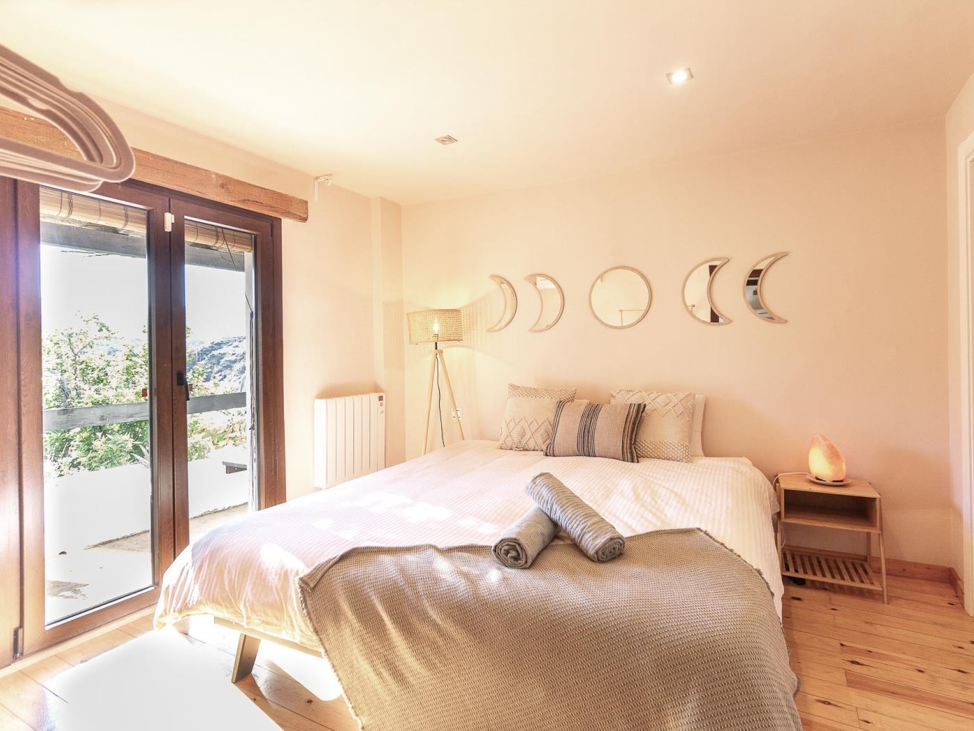 Preciosa casa con piscina en pleno corazón del Valle de Lecrín en Restábal