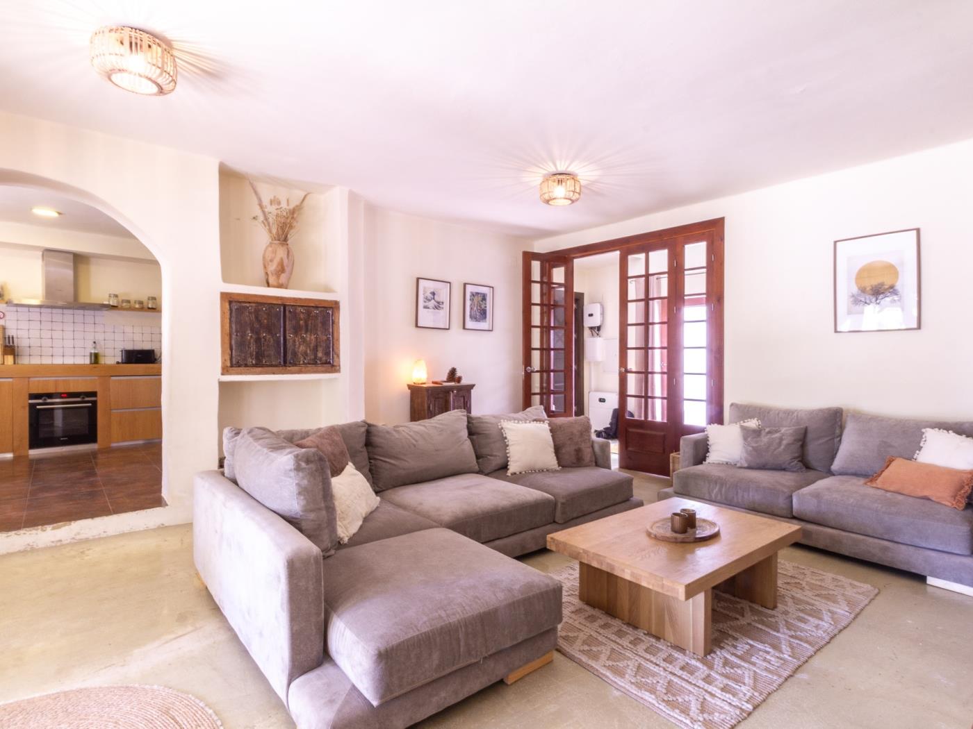Preciosa casa con piscina en pleno corazón del Valle de Lecrín en Restábal