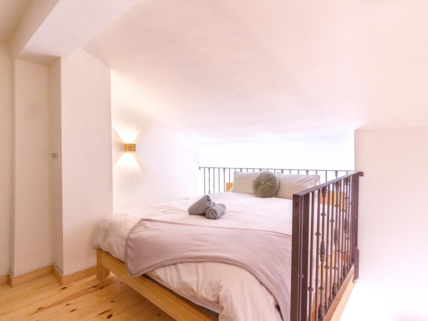 Preciosa casa con piscina en pleno corazón del Valle de Lecrín en Restábal
