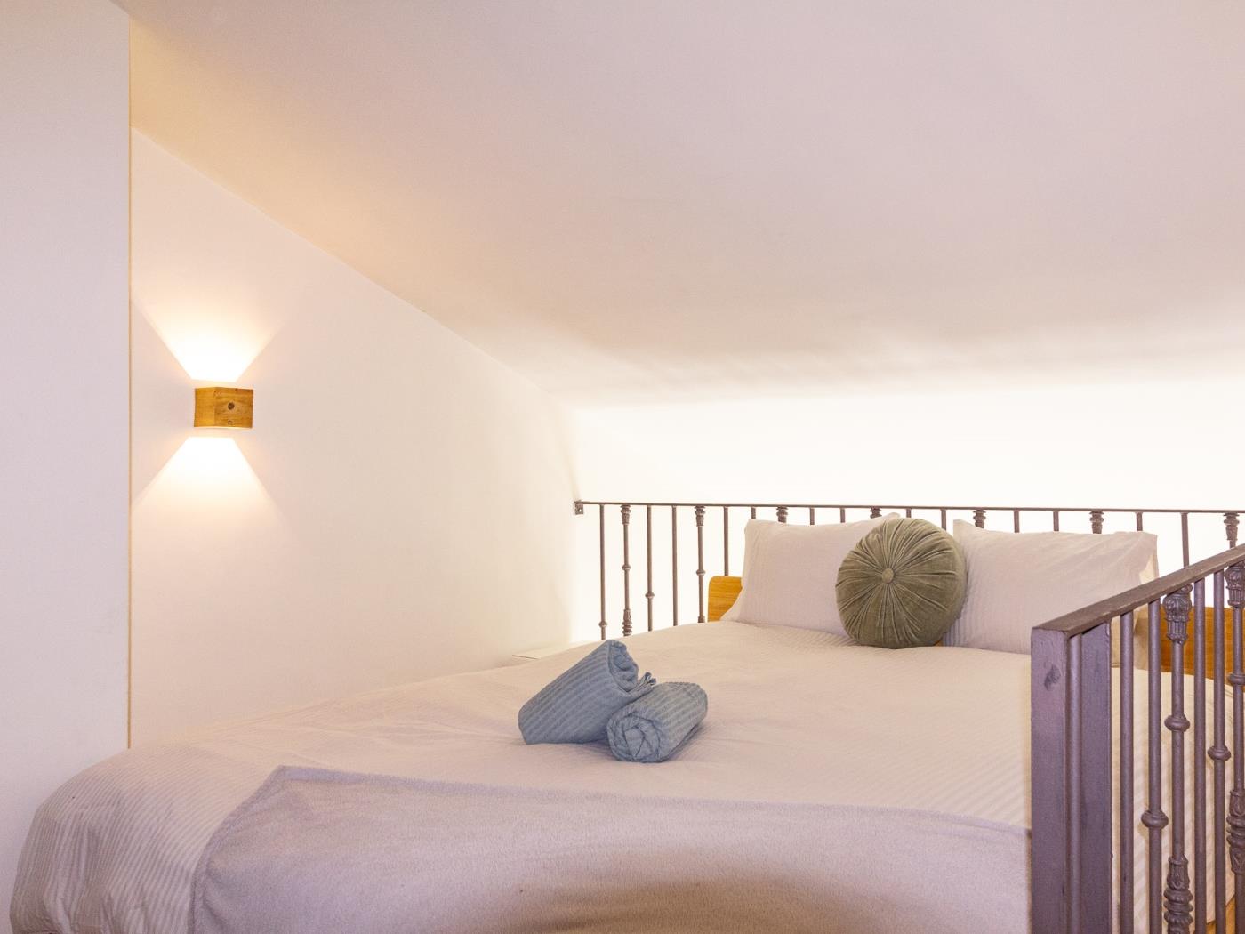 Preciosa casa con piscina en pleno corazón del Valle de Lecrín en Restábal