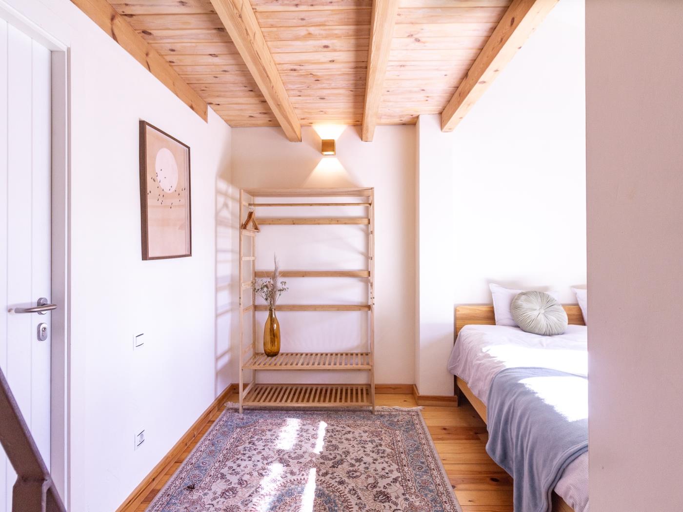 Preciosa casa con piscina en pleno corazón del Valle de Lecrín en Restábal