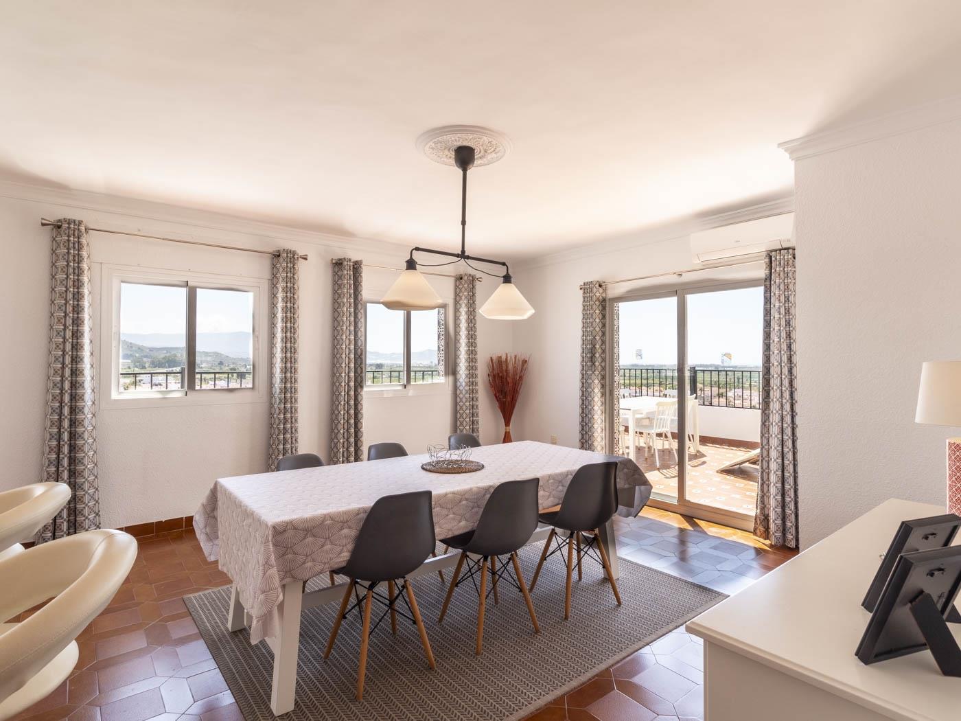 Charmant appartement sur la côte tropicale à Salobreña