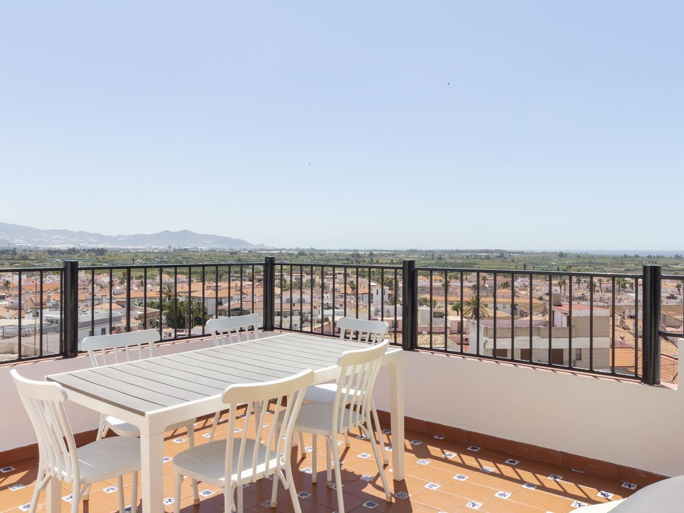 Charmant appartement sur la côte tropicale à Salobreña