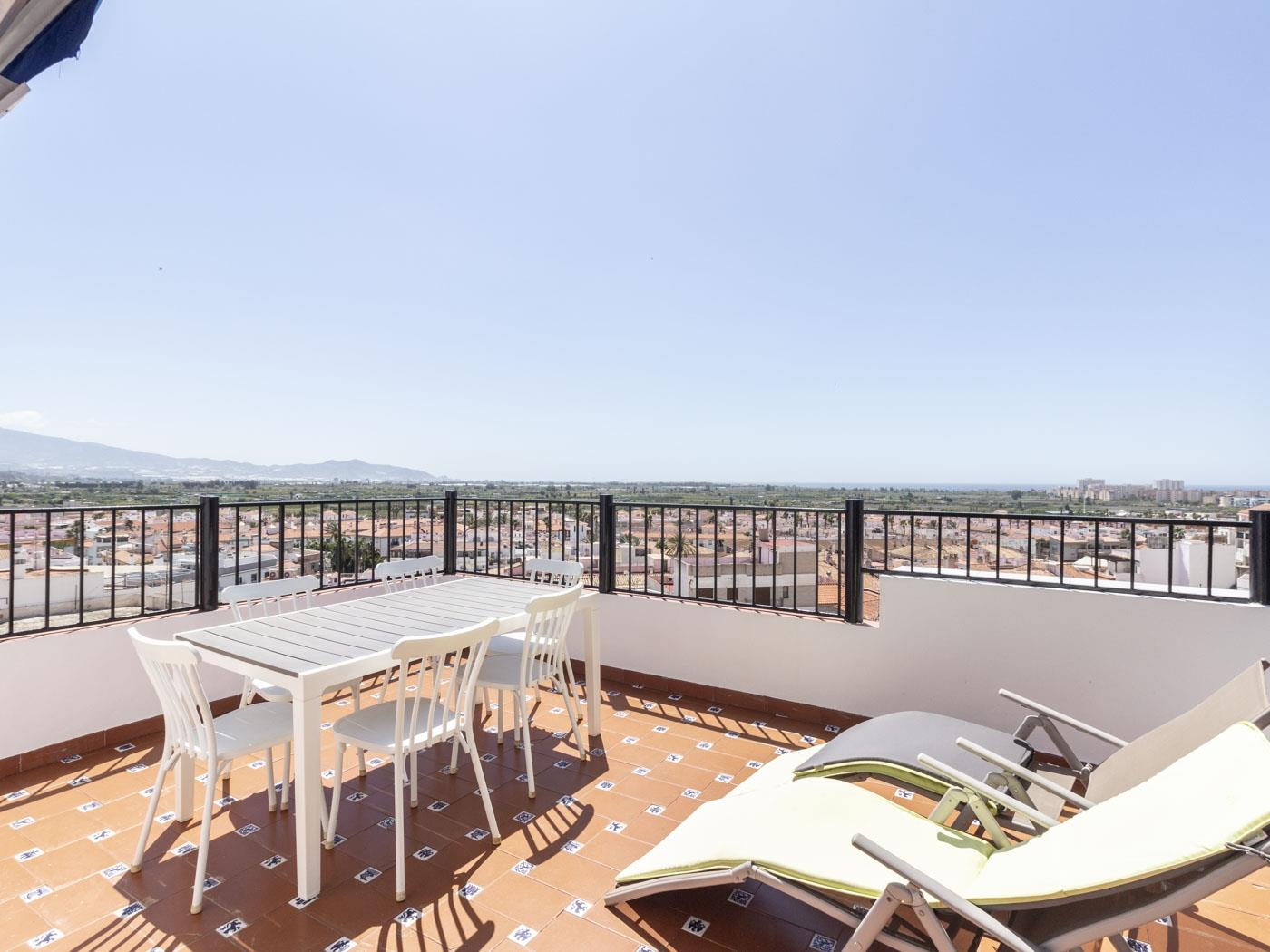 Charmant appartement sur la côte tropicale à Salobreña