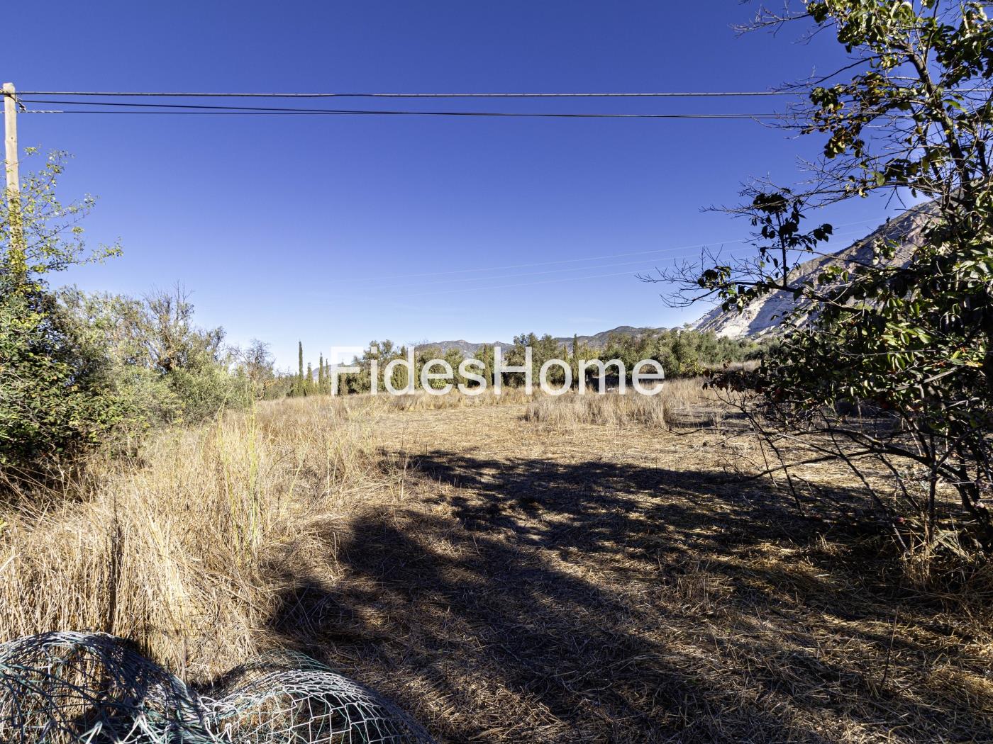 Terrain irrigué à Nigüelas avec une petite maison de campagne à Nigüelas